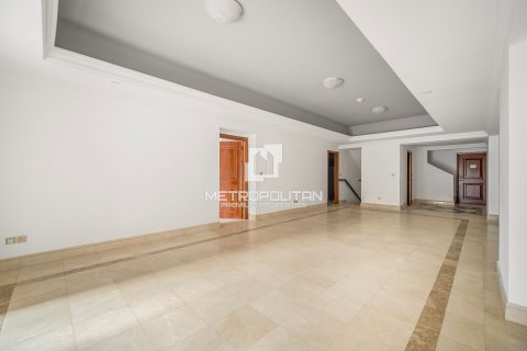 Townhouse in Palm Jumeirah, Dubai 3 bedrooms, 456 sq.m. № 72835 - photo 2