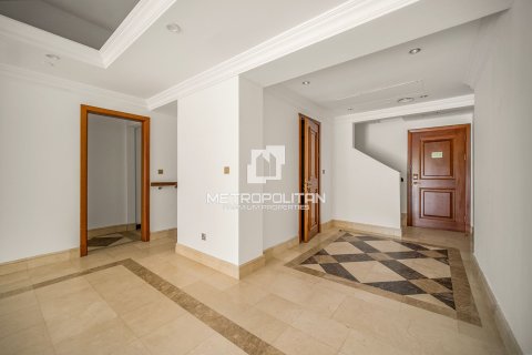 Townhouse in Palm Jumeirah, Dubai 3 bedrooms, 456 sq.m. № 72835 - photo 9