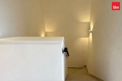 Townhouse in Dubai 4 bedrooms, 216.2 sq.m. № 123728 - photo 8