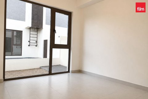 Townhouse in Dubai 4 bedrooms, 216.2 sq.m. № 123728 - photo 9