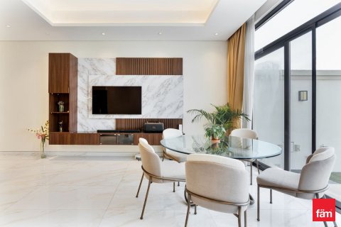 Villa in Al Furjan, Dubai 3 bedrooms, 168 sq.m. № 41713 - photo 4