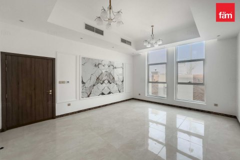 Villa en Dubai, 6 dormitorios, 456.3 m², № 41706 - foto 17