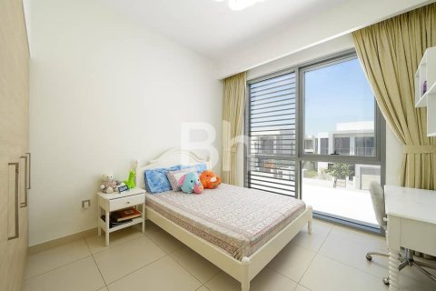 Villa en Dubai Hills Estate, Dubai, 4 dormitorios, 325 m², № 22032 - foto 15