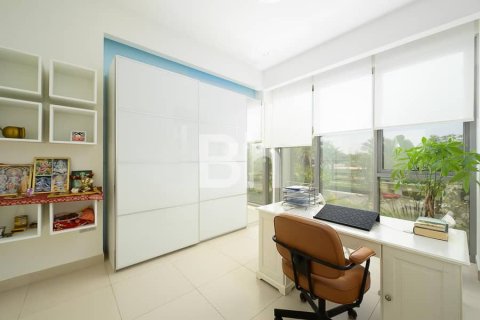 Villa en Dubai Hills Estate, Dubai, 4 dormitorios, 325 m², № 22032 - foto 19