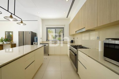 Villa en Dubai Hills Estate, Dubai, 4 dormitorios, 325 m², № 22032 - foto 7