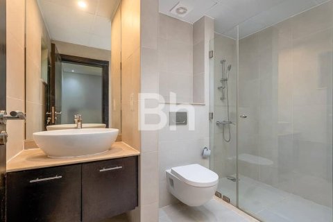 Снять в аренду виллу в Al Furjan, Дубай: 5 спален, 600м², № 22035 - фото 18