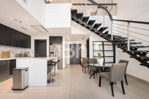 Apartment in Jumeirah Heights, Dubai 2 bedrooms, 197 sq.m. № 22031 - photo 5