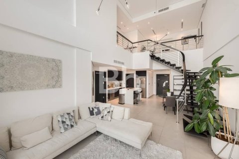 Apartment in Jumeirah Heights, Dubai 2 bedrooms, 197 sq.m. № 22031 - photo 1