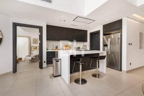 Apartment in Jumeirah Heights, Dubai 2 bedrooms, 197 sq.m. № 22031 - photo 3
