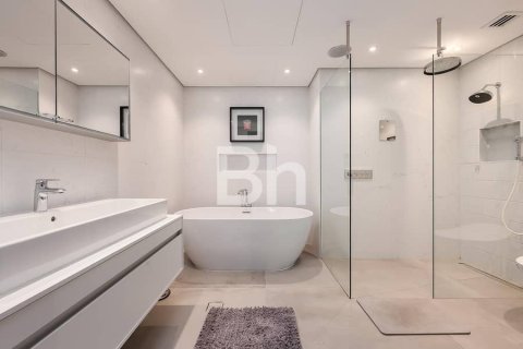 Apartment in Jumeirah Heights, Dubai 2 bedrooms, 197 sq.m. № 22031 - photo 12