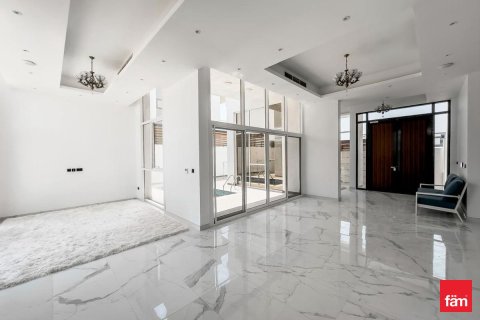 Apartment in Dubai 5 bedrooms, 464.8 sq.m. № 77677 - photo 9