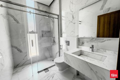 Apartment in Dubai 5 bedrooms, 464.8 sq.m. № 77677 - photo 2