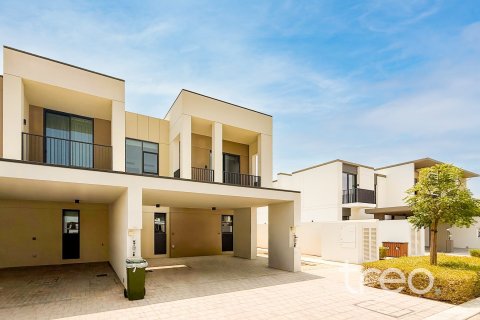 Adosado en Arabian Ranches 3, Dubai, 4 dormitorios, 218.04 m², № 139938 - foto 12