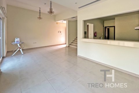 Townhouse in Dubai 2 bedrooms, 166 sq.m. № 16822 - photo 1