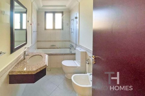Villa à Palm Jumeirah, Dubai, 4 chambres, 465 m², № 16825 - photo 19