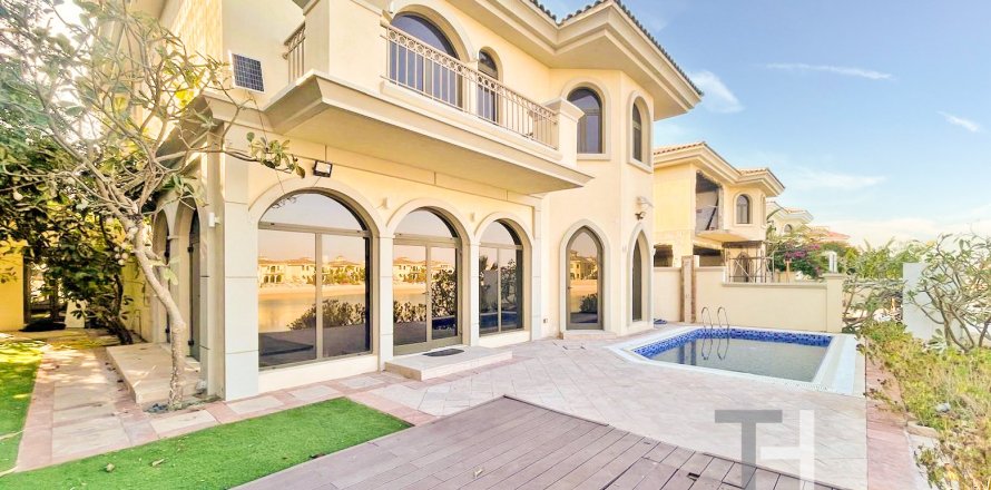 Villa à Palm Jumeirah, Dubai, 4 chambres, 465 m², № 16825