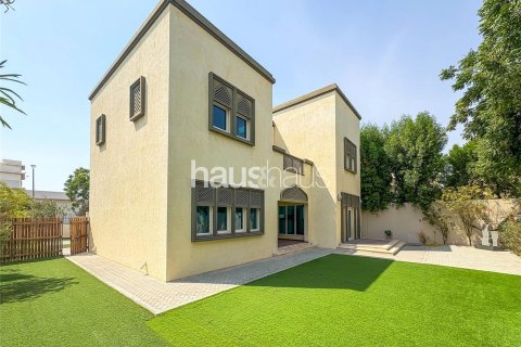 Villa à Jumeirah Park, Dubai, 3 chambres, 285 m², № 44477 - photo 1