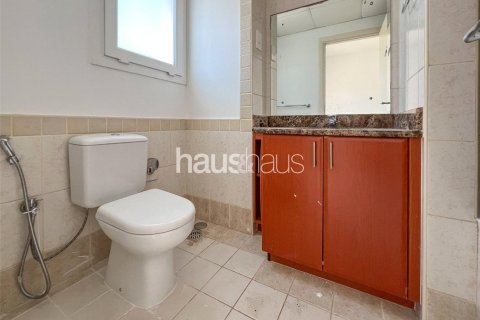 Villa in The Springs, Dubai 2 bedrooms, 153 sq.m. № 44484 - photo 10