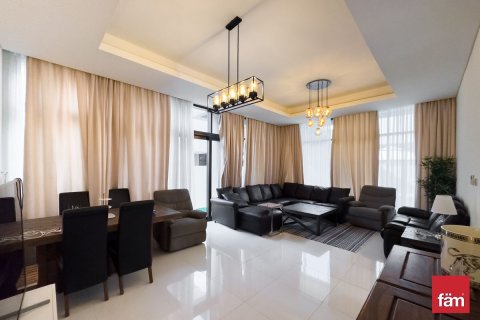 Villa in Dubai 3 bedrooms, 306.2 sq.m. № 109327 - photo 20