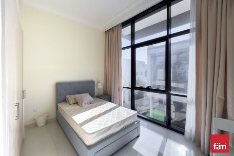 Villa in Dubai 3 bedrooms, 306.2 sq.m. № 109327 - photo 7