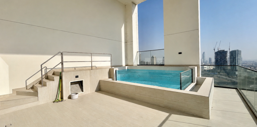 Apartment in Jumeirah Village Circle, Dubai 2 bedrooms, 160 sq.m. № 120604