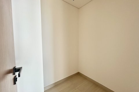 Apartment in Jumeirah Village Circle, Dubai 2 bedrooms, 160 sq.m. № 120604 - photo 9