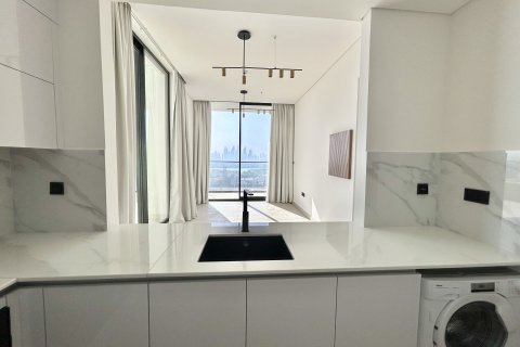 Apartment in Jumeirah Village Circle, Dubai 2 bedrooms, 160 sq.m. № 120604 - photo 7