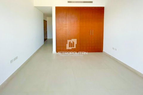 Apartment in Vida Residence, The Hills, Dubai 3 bedrooms, 185 sq.m. № 14616 - photo 13