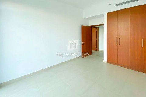 Apartment in Vida Residence, The Hills, Dubai 3 bedrooms, 185 sq.m. № 14616 - photo 11