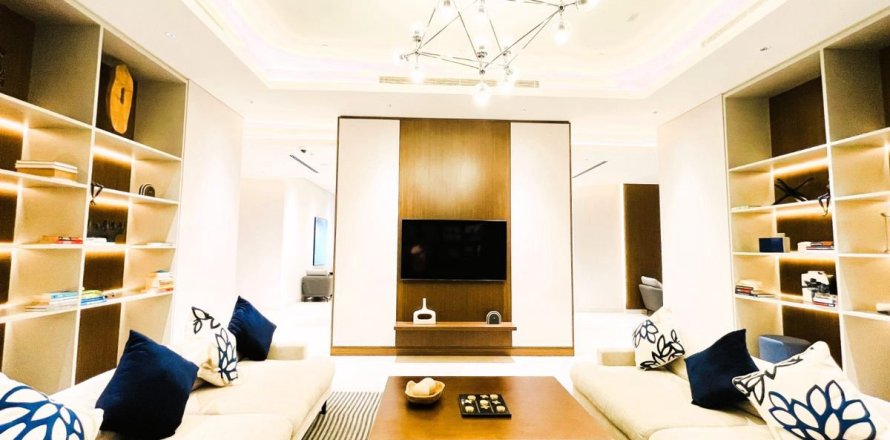 Квартира в Дубае, 1 спальня, 72.6м², № 13037