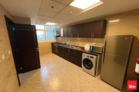 Снять в аренду квартиру в Arjan, Дубай: 3 спальни, 186.9м², № 90193 - фото 4