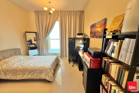 Купить квартиру в Дубае: 3 спальни, 185м², № 90196 - фото 7