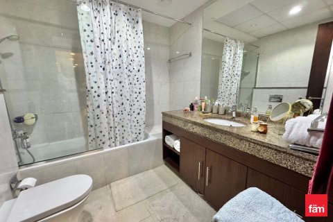 Купить квартиру в Дубае: 3 спальни, 185м², № 90196 - фото 10