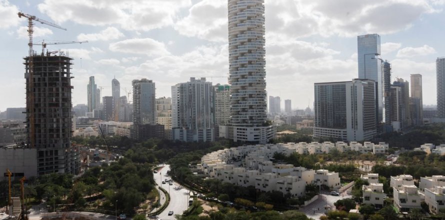 Квартира в Дубае, 2 спальни, 132.4м², № 90198