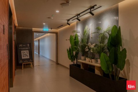 Снять в аренду квартиру в Дубае: 2 спальни, 132.4м², № 90198 - фото 11