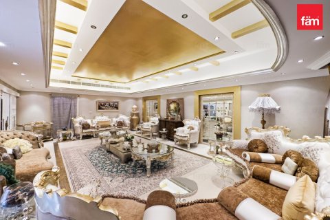 Villa en Al Barsha, Dubai, 10 dormitorios, 1393.5 m², № 72180 - foto 5