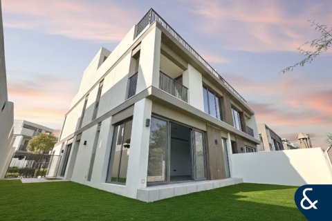 Villa in Tilal Al Ghaf, Dubai 5 bedrooms, 317 sq.m. № 98861