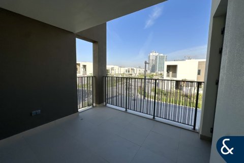 Villa in Tilal Al Ghaf, Dubai 5 bedrooms, 317 sq.m. № 98861 - photo 12