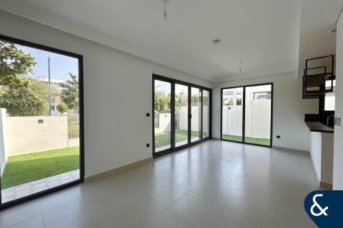 Villa in Tilal Al Ghaf, Dubai 5 bedrooms, 317 sq.m. № 98861 - photo 3