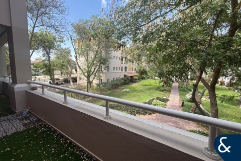 Apartment in Dubai Investment Park, Dubai 3 bedrooms, 244 sq.m. № 98860 - photo 5