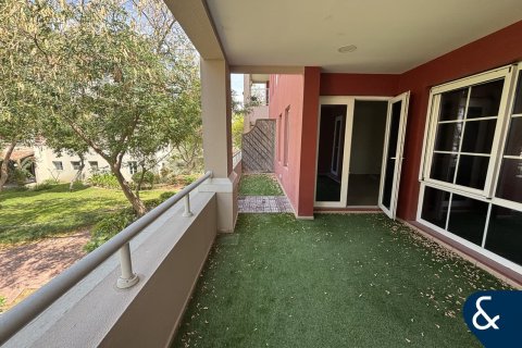 Apartment in Dubai Investment Park, Dubai 3 bedrooms, 244 sq.m. № 98860 - photo 9