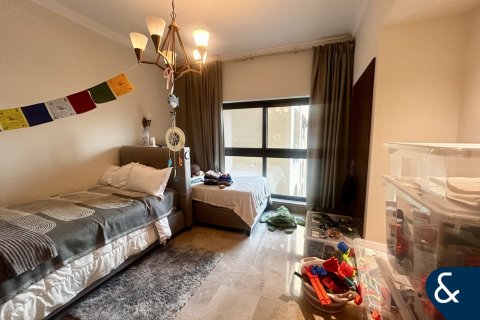 Apartment in The Fairmont Palm Residences, Palm Jumeirah, Dubai 2 bedrooms, 160 sq.m. № 98859 - photo 13