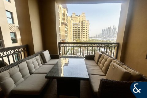 Apartment in The Fairmont Palm Residences, Palm Jumeirah, Dubai 2 bedrooms, 160 sq.m. № 98859 - photo 8