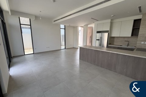 Villa in Mudon, Dubai 4 bedrooms, 244 sq.m. № 98789 - photo 4