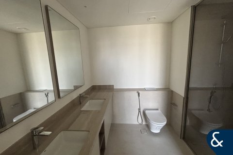 Villa in Mudon, Dubai 4 bedrooms, 244 sq.m. № 98789 - photo 18