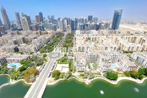 Apartment in The Links, The Views, Dubai 1 bedroom, 83 sq.m. № 43822 - photo 1