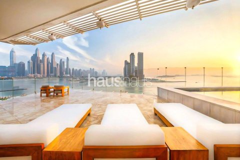 Penthouse in FIVE Palm Jumeirah, Palm Jumeirah, Dubai 4 bedrooms, 545 sq.m. № 43824 - photo 3