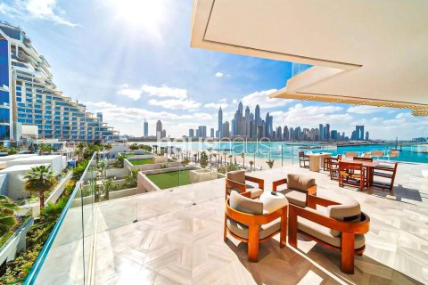 Penthouse in FIVE Palm Jumeirah, Palm Jumeirah, Dubai 4 bedrooms, 545 sq.m. № 43824 - photo 1