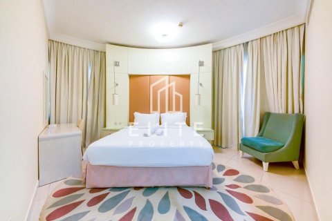 Appartement à Dubai, 2 chambres, 127 m², № 121711 - photo 2