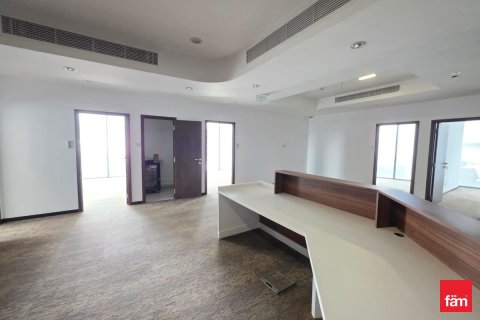Снять в аренду офис в Дубае: 188.3м², № 77645 - фото 9
